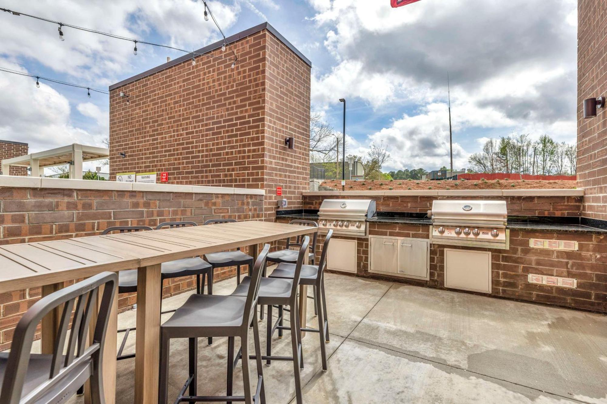 Home2 Suites By Hilton Raleigh West Lenovo Center Zewnętrze zdjęcie